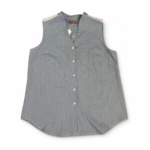 Camisa azul de rallas blancas